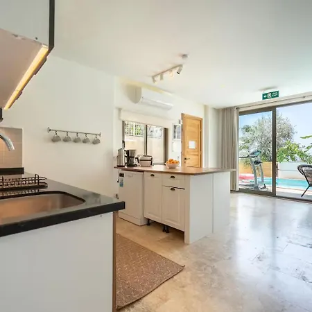 Luxury Two Bedroom Seaview In Kalkan וילה קס
