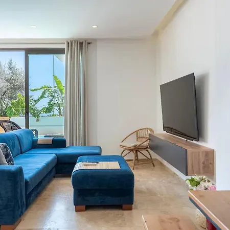 Luxury Two Bedroom Seaview In Kalkan וילה *
