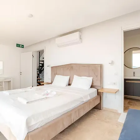 Luxury Two Bedroom Seaview In Kalkan * קס