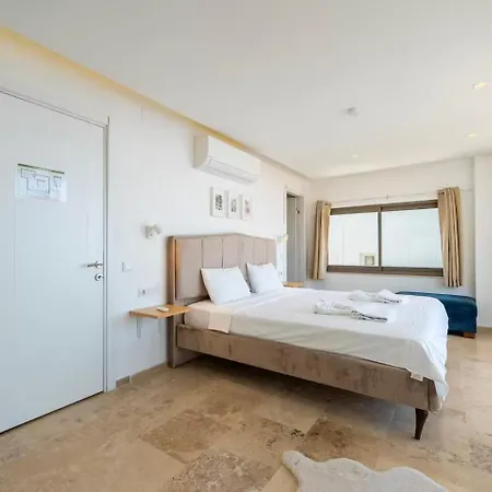 Luxury Two Bedroom Seaview In Kalkan וילה *