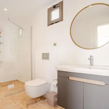 Luxury Two Bedroom Seaview In Kalkan וילה