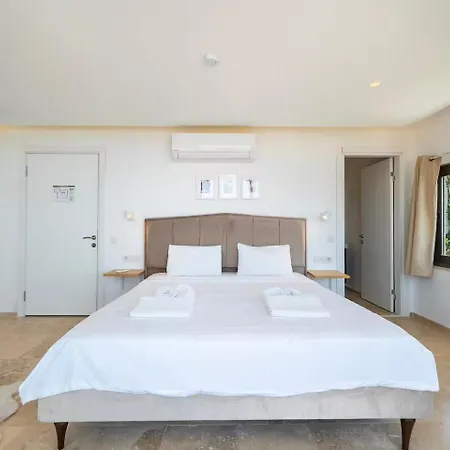 Villa Luxury Two Bedroom Seaview In Kalkan *